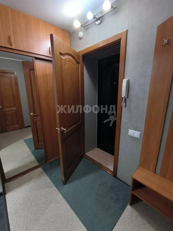 Продажа квартиры, Новосибирск, ул. Вокзальная магистраль - Фото 1