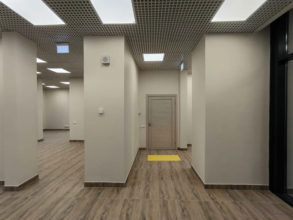 Продажа торгового помещения, ул. Базовская - Фото 8