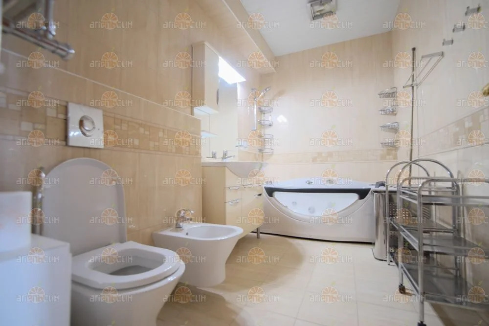 3-комн. квартира - Фото 8