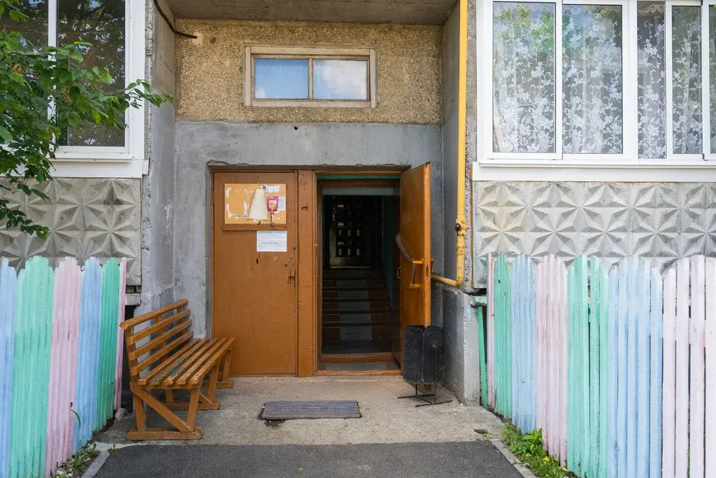 Продается шикарная двухкомнатная квартира в центре Нязепетровс - Фото 3