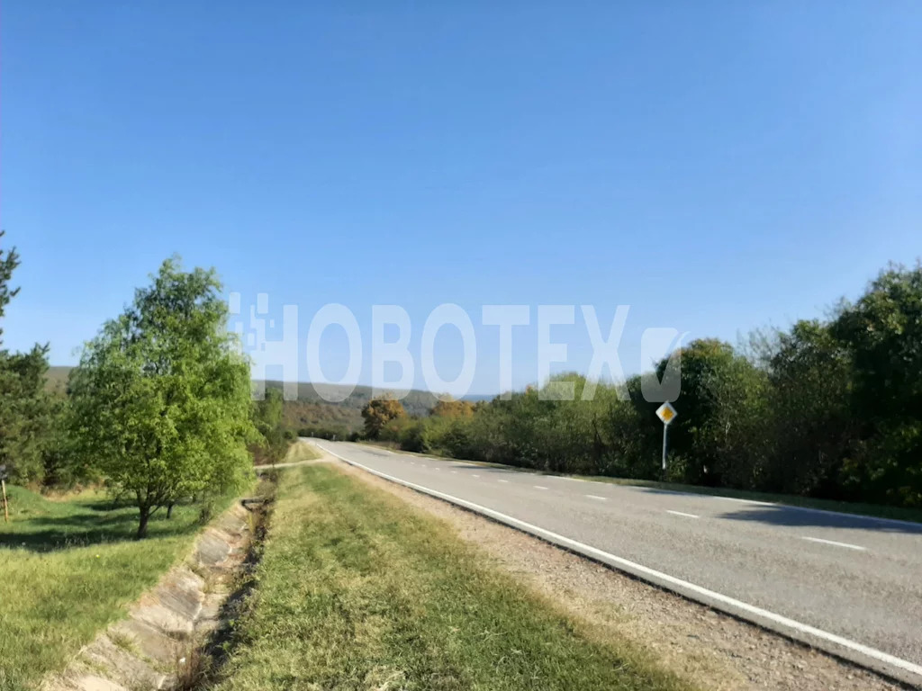 Погода в кутаис краснодарский. Дорога в деревне. Лисичанск Луганск дорога. Асфальт Луганск. Август дорога.