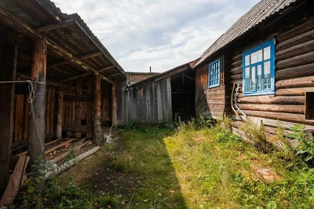 Дом по ул. Крушина 12 - Фото 1