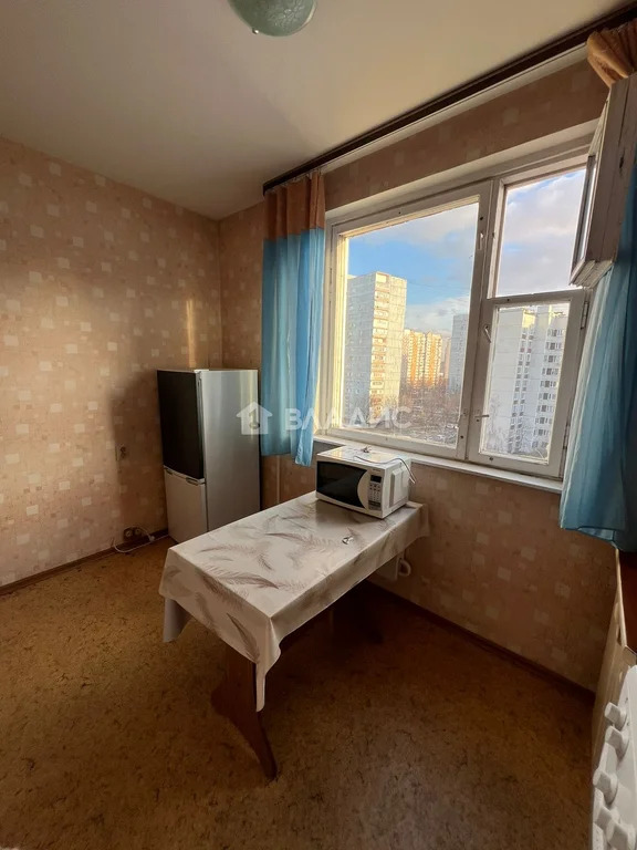 Москва, Тарханская улица, д.3к2, 1-комнатная квартира на продажу - Фото 0