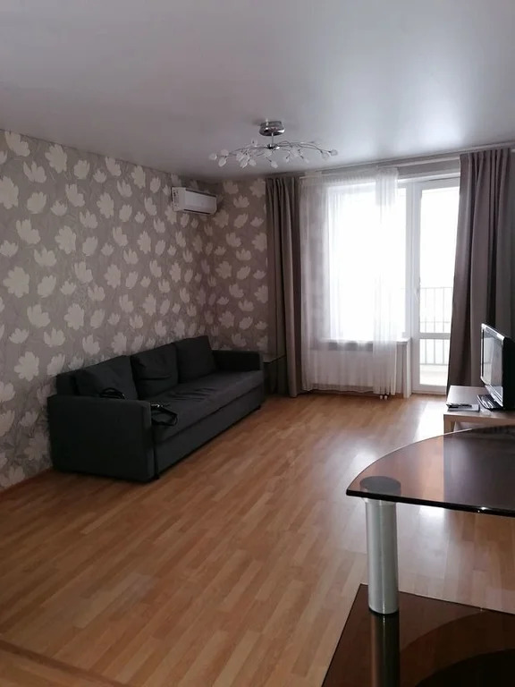 Аренда квартиры, Уфа, Давлеткильдеева б-р. - Фото 2