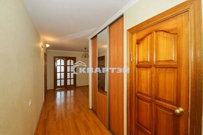 Продажа квартиры, Новосибирск, Сибиряков-Гвардейцев пл. - Фото 4