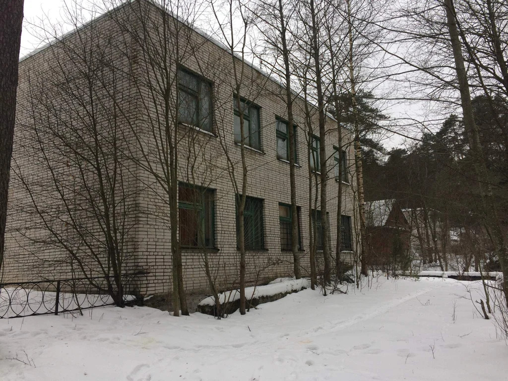 Административное здание, 531,8 кв.м - Фото 1