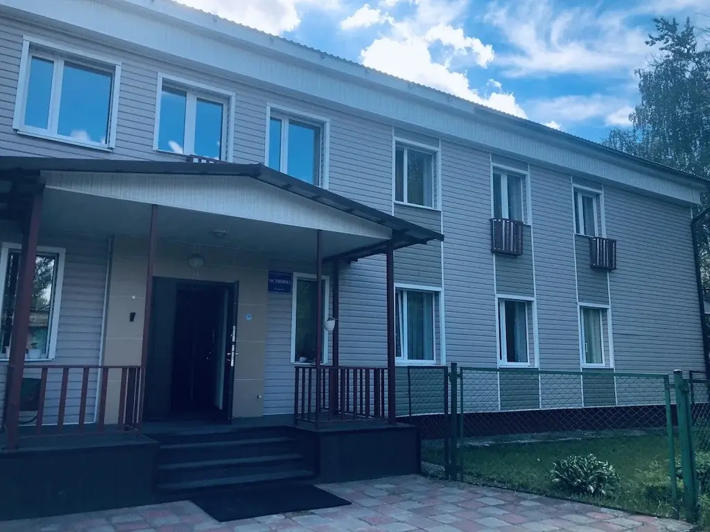 Ярославское шоссе, 79 км от МКАД, п. Дуброво.Сдаются гостиница и гараж - Фото 2