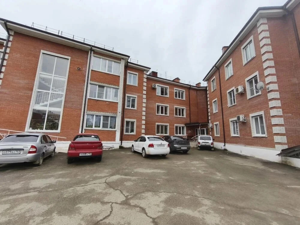 Продажа квартиры, Черноморский, улица Суворова - Фото 16