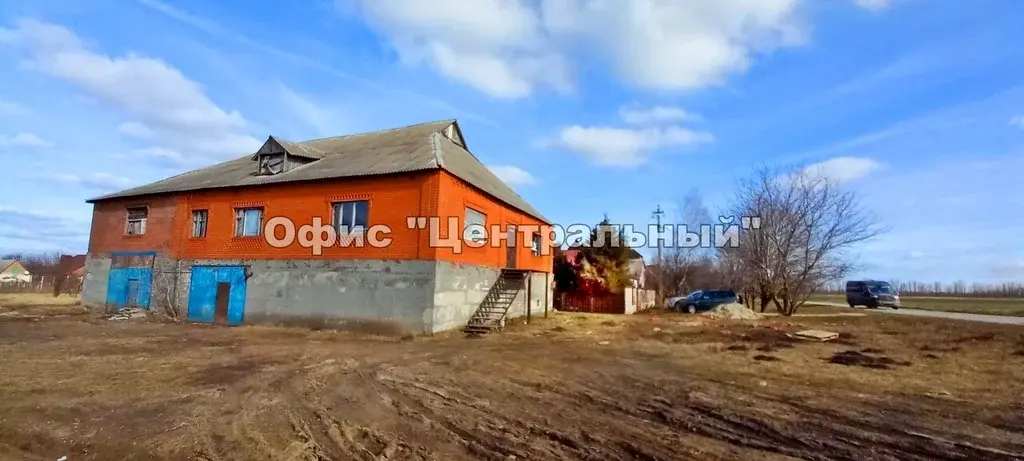 Аксайский район, п. Золотой Колос, дом 700 кв.м. на 15 сотках - Фото 1