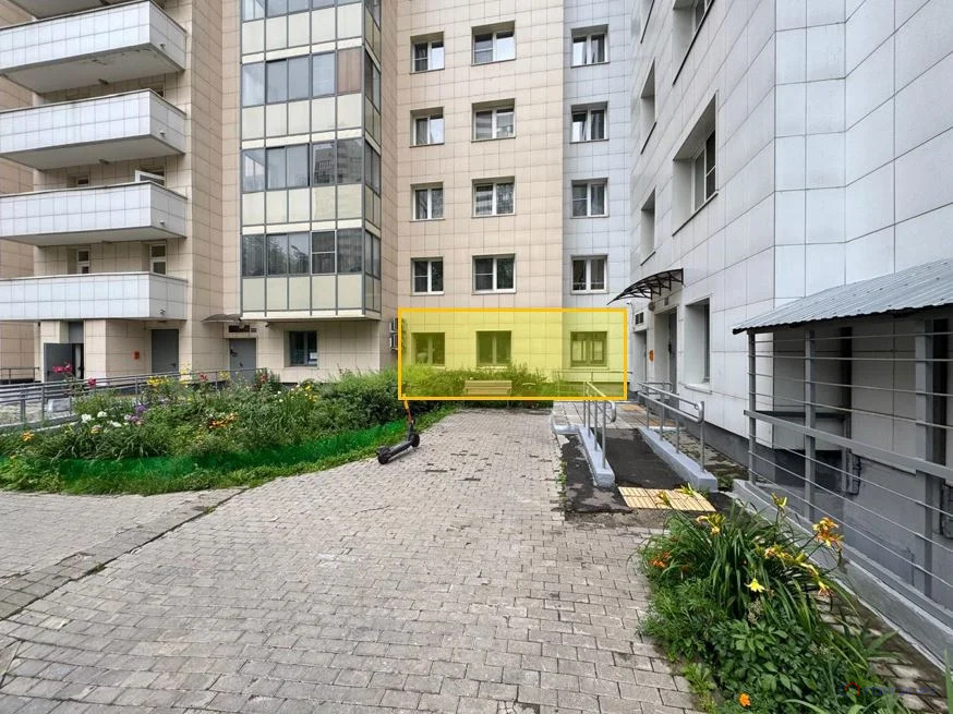 Продажа торгового помещения, ул. Лобачевского - Фото 4