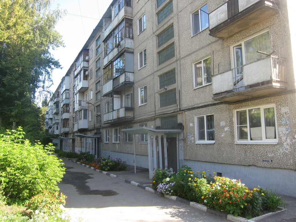 8, корп. 2 украинский проезд. 2 украинский проезд. В доме и на улицы. Квартира студии на проспекте ленина дом 136 почем они сейчас.