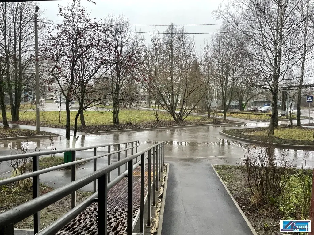 продается 3-х комнатная квартира - Фото 2