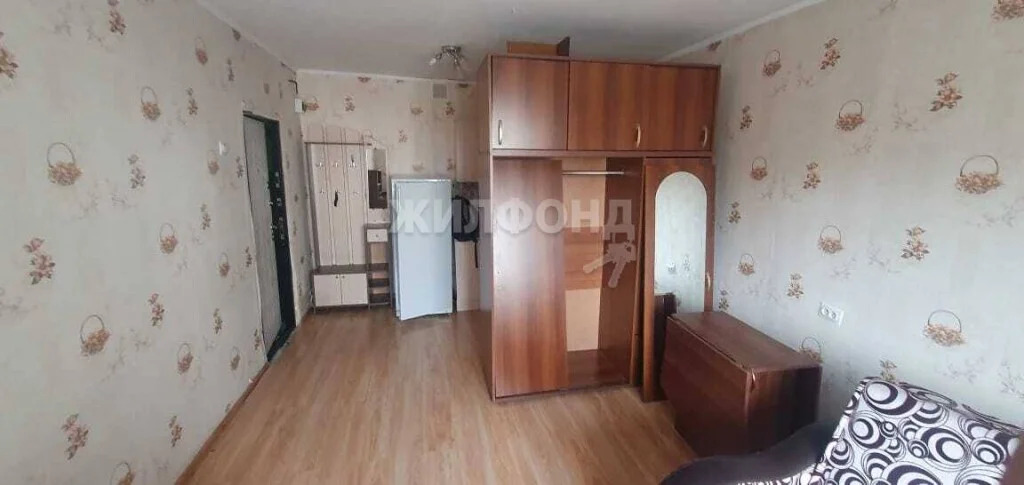 Продажа комнаты, Новосибирск, Сибиряков-Гвардейцев пл. - Фото 3