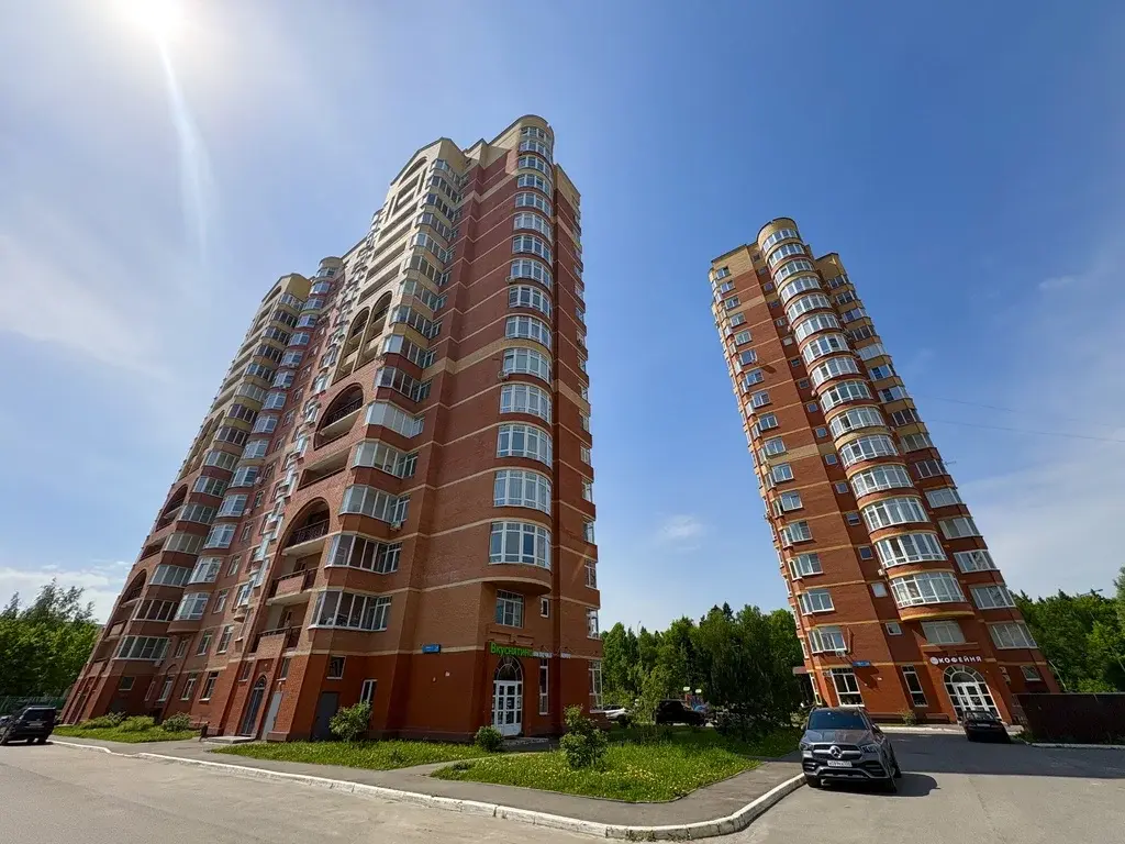 Продажа 2х к.кв. в ЖК Резиденция Горки 10 у леса - Фото 1