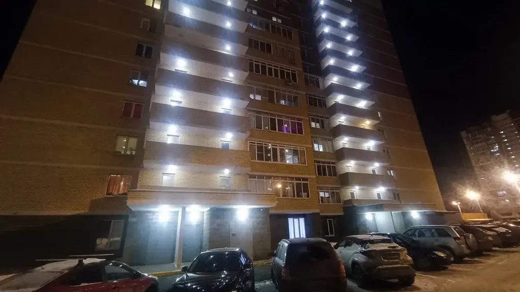 Продам квартиру в Лобне - Фото 0