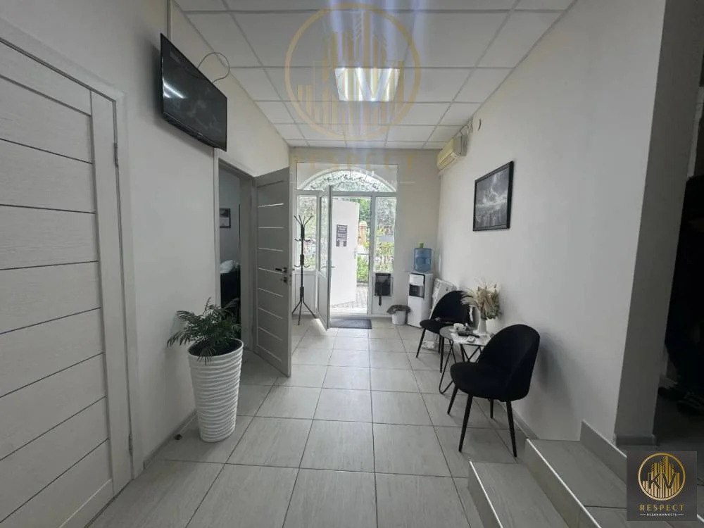 Продажа офиса, Минеральные Воды, Карла Маркса пр-кт. - Фото 1