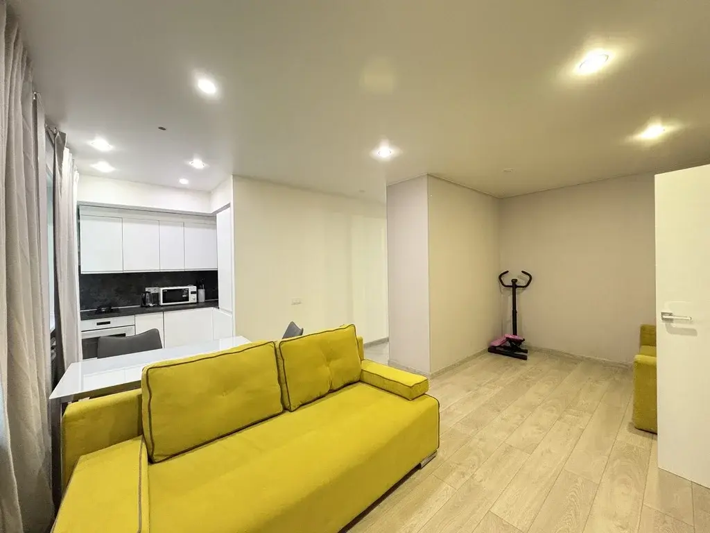 Аренда 2х к.кв. с современном ремонтом рядом с м.Новогиреево - Фото 0