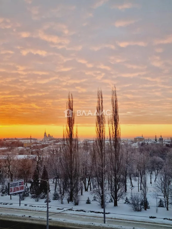 городской округ Владимир, Октябрьский проспект, д.36, 2-комнатная . - Фото 2