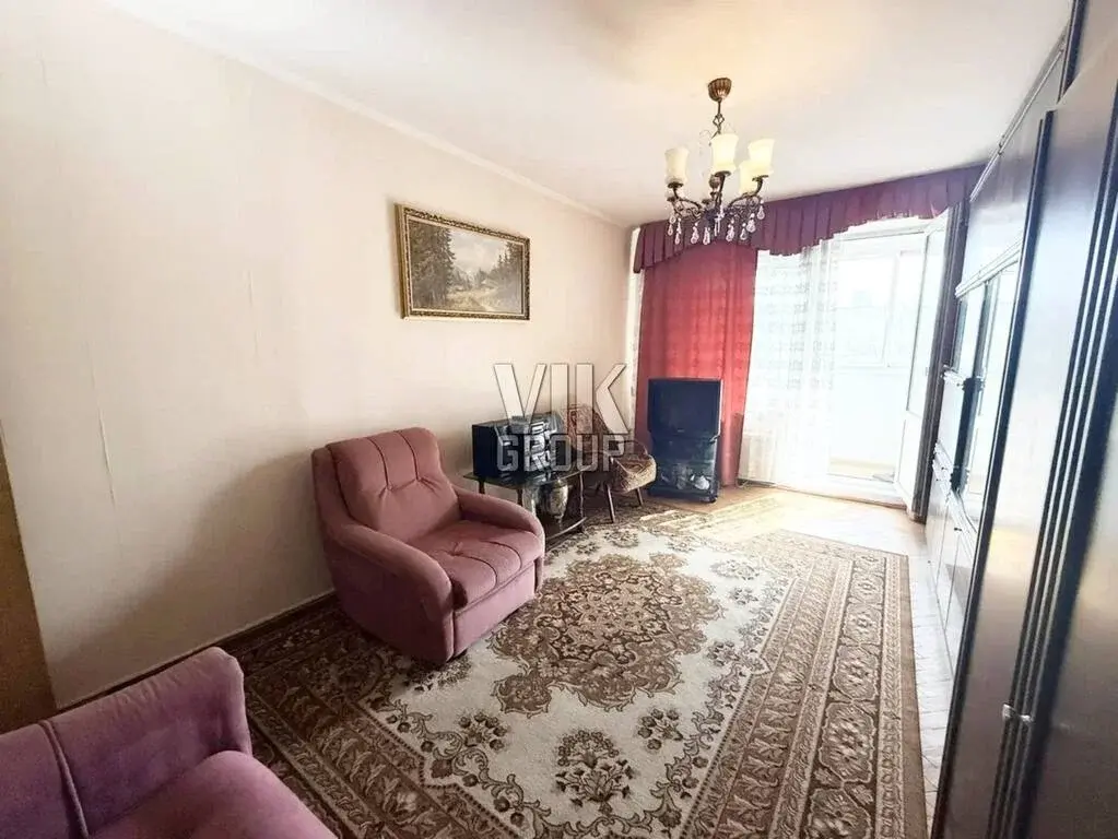 Предлагается светлая трёхкомнатная квартира с хорошим ремонтом - Фото 13