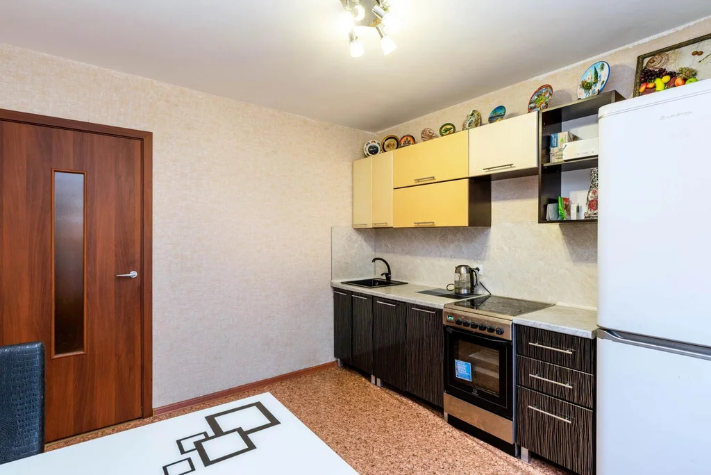 Продам 3-к квартиру, Новокузнецк г, Пионерский проспект 62 - Фото 0