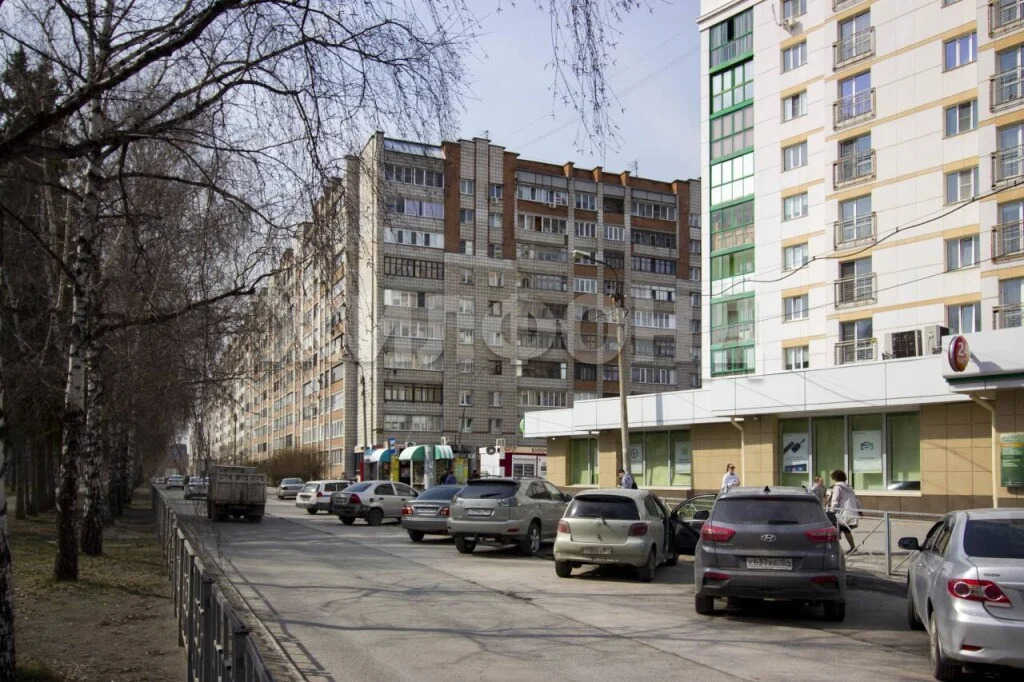 Продажа квартиры, Новосибирск, Героев Революции пр-кт. - Фото 6