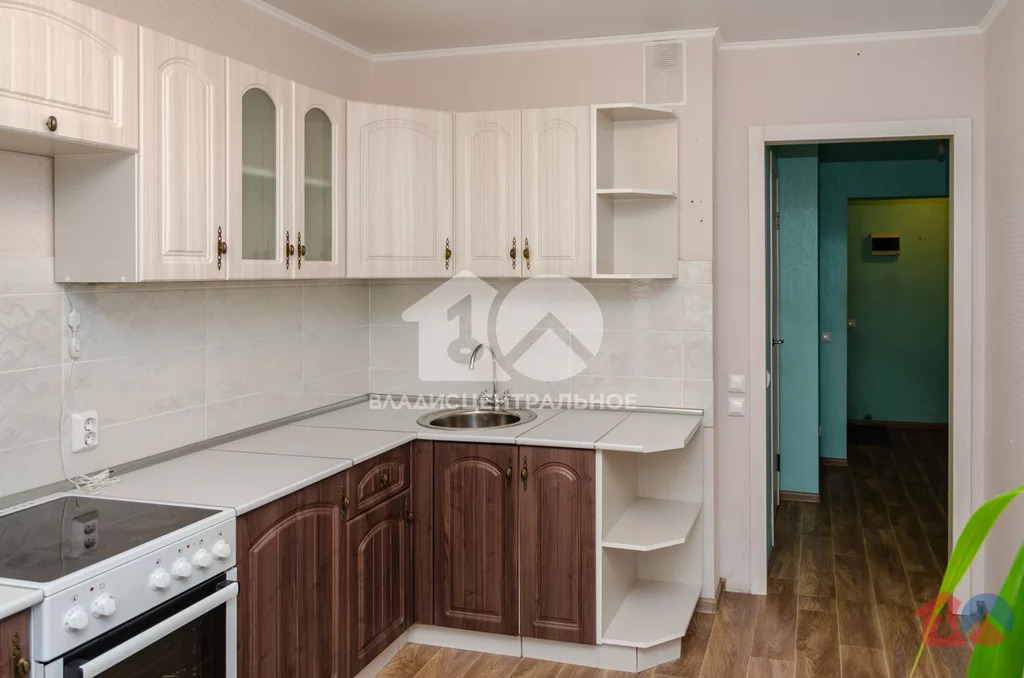 городской округ Новосибирск, Новосибирск, улица Гребенщикова, д.6, . - Фото 5