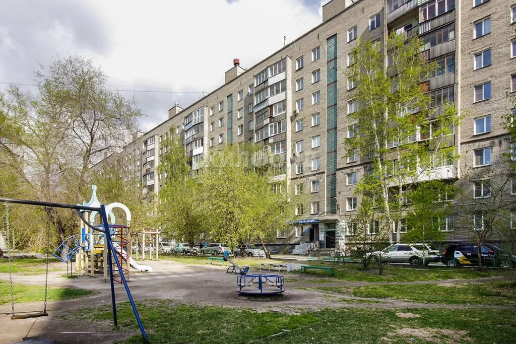 Продажа квартиры, Новосибирск, ул. Челюскинцев - Фото 1