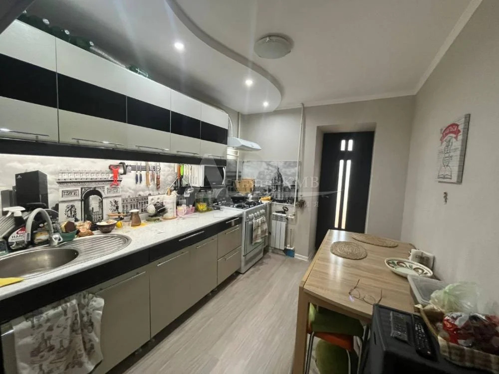 Продажа квартиры, Зеленокумск, Советский район, ул. 50 лет Октября - Фото 1