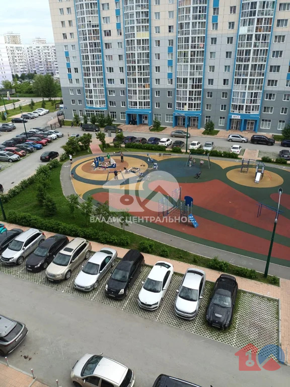 городской округ Новосибирск, Новосибирск, улица Александра Чистякова, ... - Фото 2