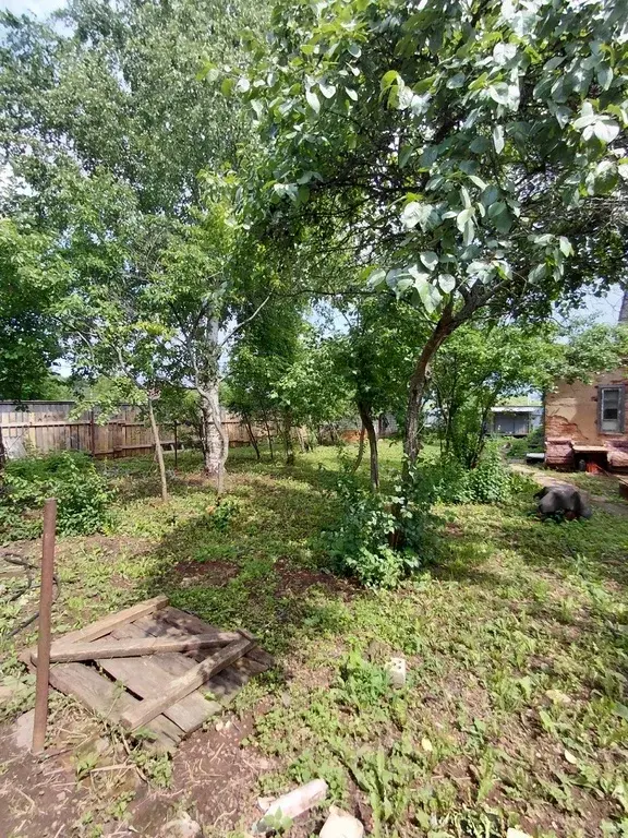 Продам дом (таунхаус) с  участком 30сот. село Гольяны, улица Полевая - Фото 6