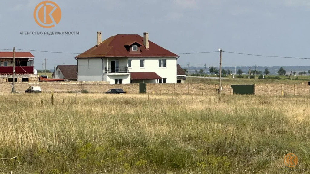 Продажа участка, Медведево, Черноморский район, ул. Полтавская - Фото 0