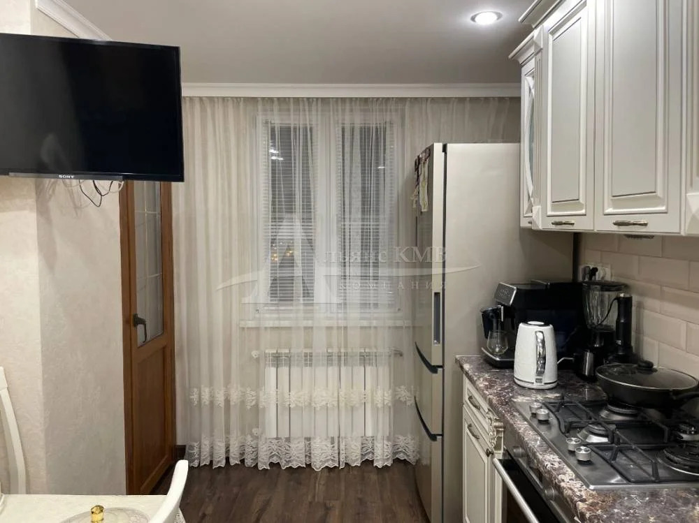 Продажа квартиры, Минеральные Воды, 22 Партсъезда пр-кт. - Фото 2