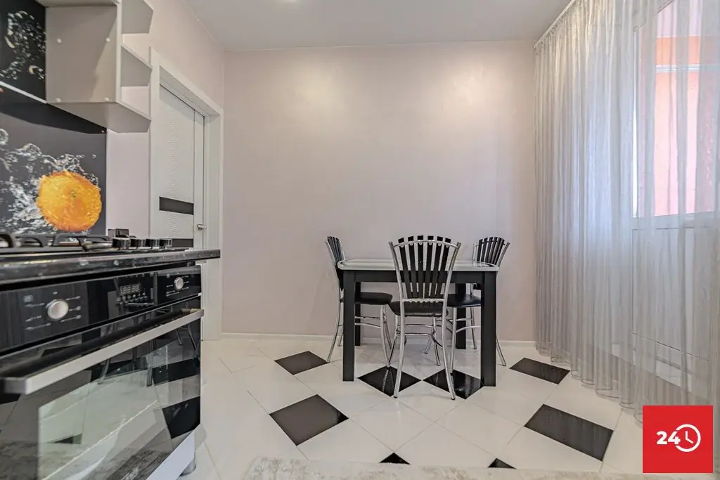 В продаже 2 к.кв площадью 51 кв.м. с ремонтом по адресу ул. Фонтанная - Фото 3