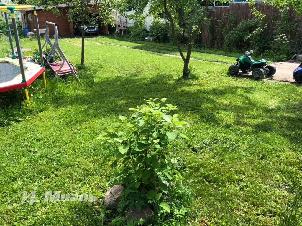 Купить дом Малые Бережки, Солнечногорский район, продажа домов Малые Бережки,  Солнечногорский район в черте города на AFY.ru