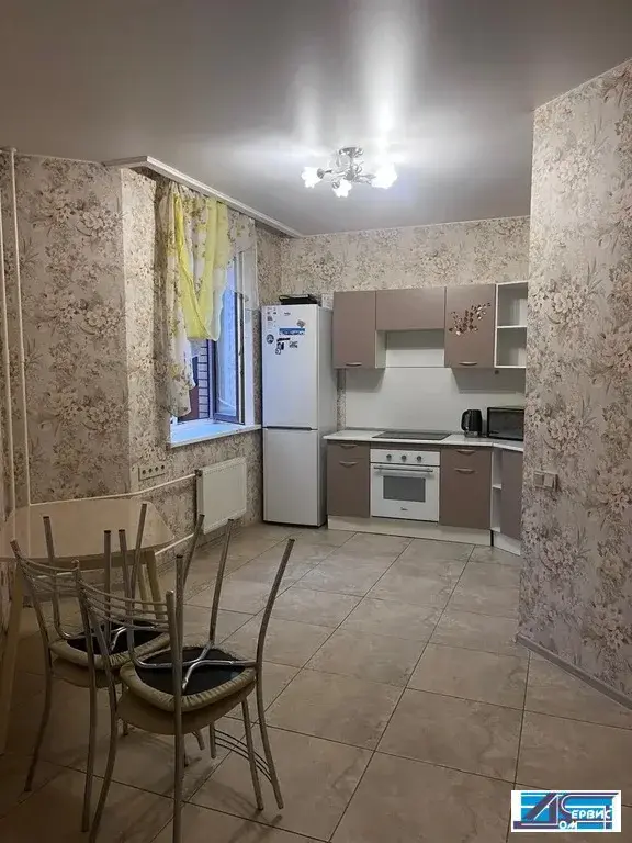 продается 3-х комнатная квартира - Фото 2