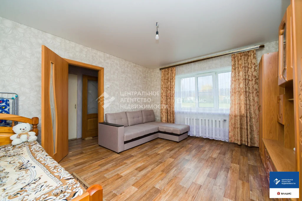 Продажа квартиры, Октябрьский, Михайловский район, Комсомольская улица - Фото 2