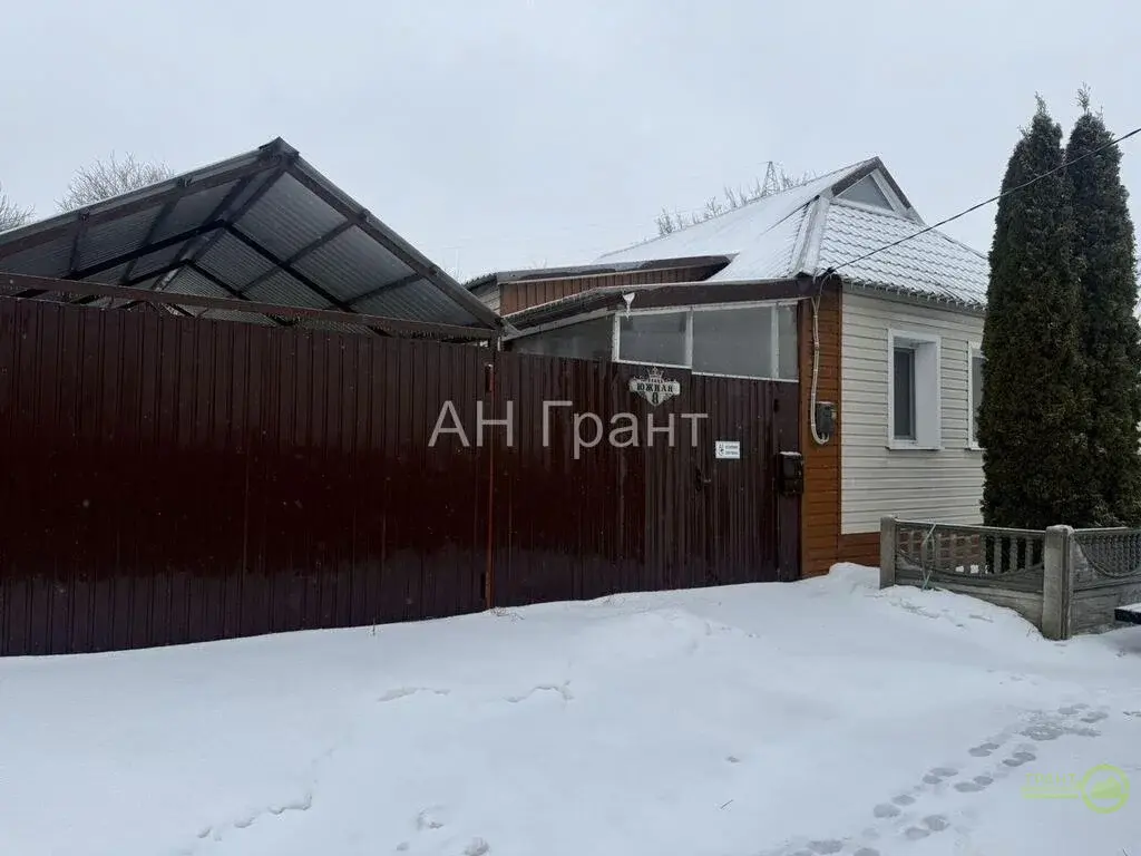 Жилой уютный дом с мебелью, садом и навесом для машины в Белгороде - Фото 9