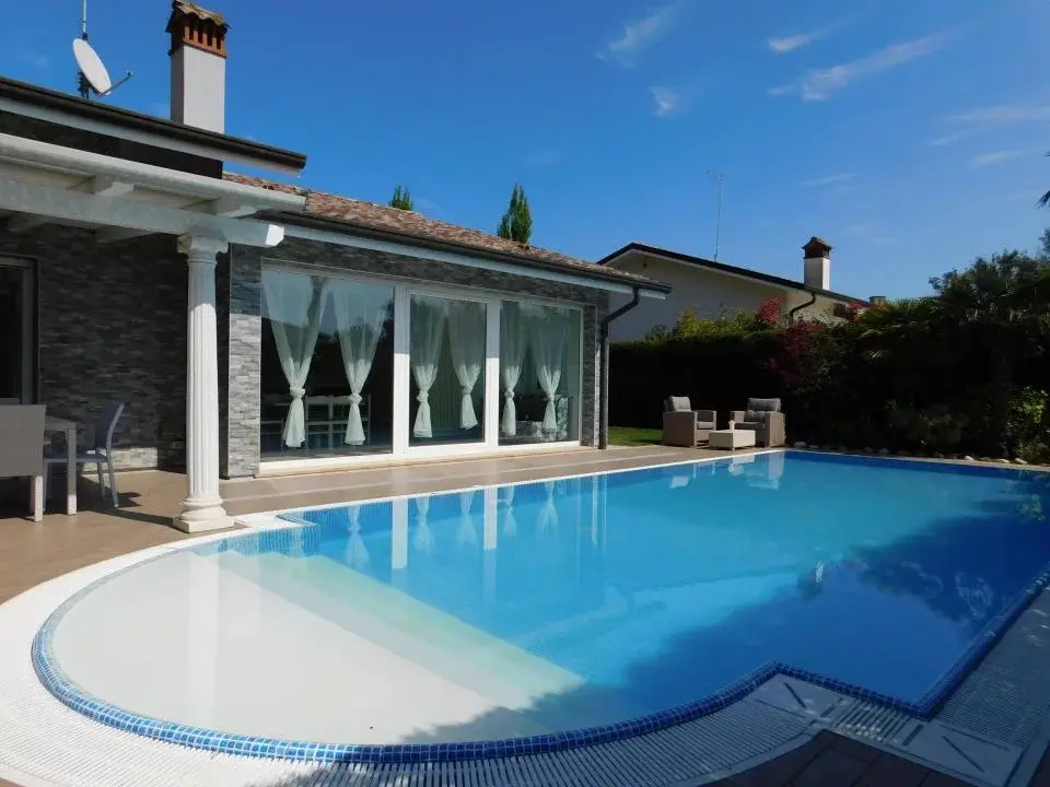 Аренда виллы для отдыха на острове Альбарелла, Италия - Фото 1