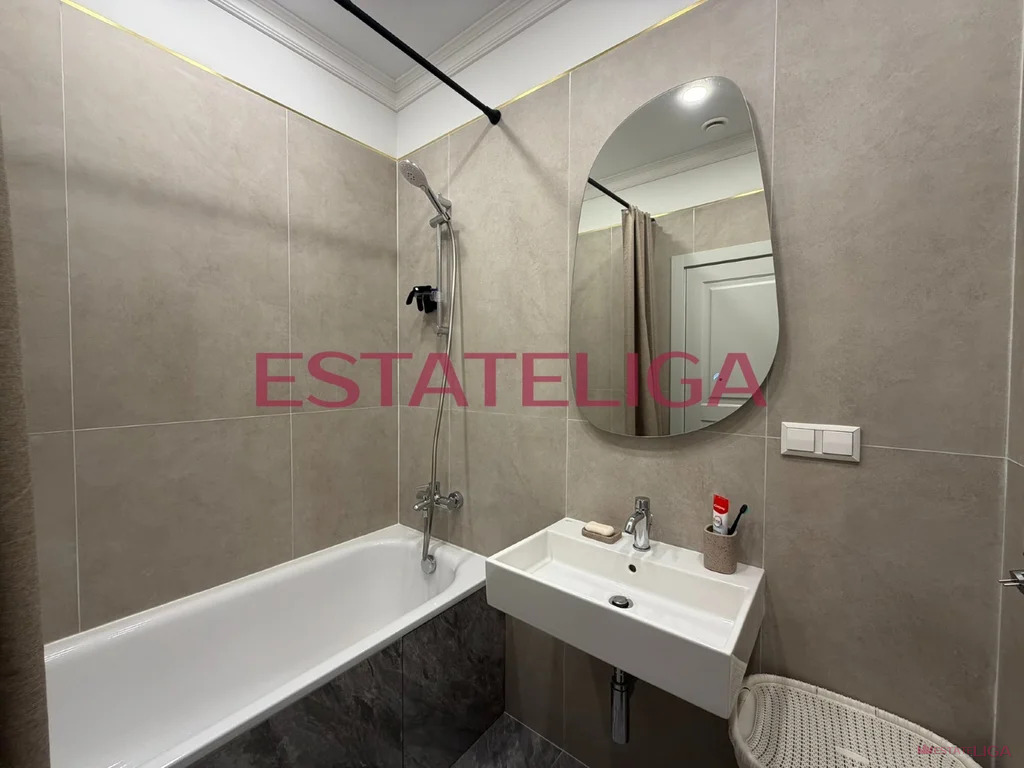 Продажа квартиры, улица Мустая Карима - Фото 10