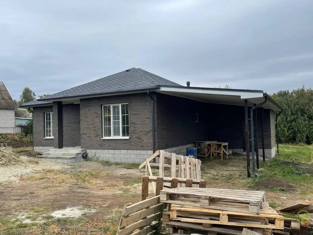 Отличный ДОМ С ОТДЕЛКОЙ  и НАВЕСОМ ДАЛЬНЯЯ ИГУМЕНКА , СЕМЕЙНАЯ ИПОТЕКА - Фото 8