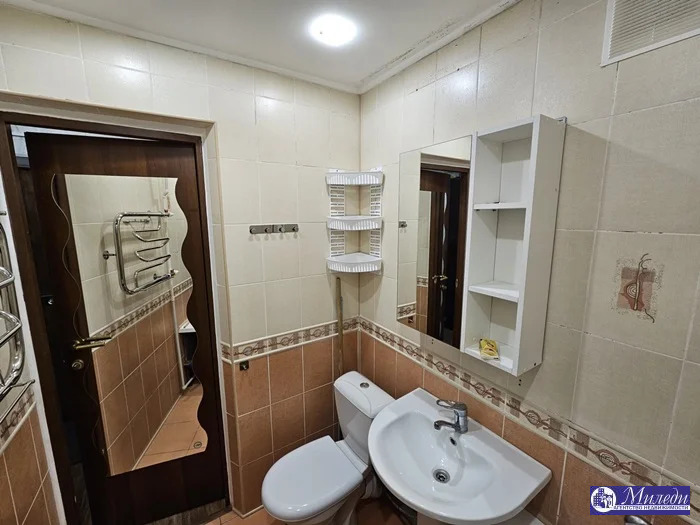 Продажа квартиры, Батайск, авиагородок улица - Фото 3