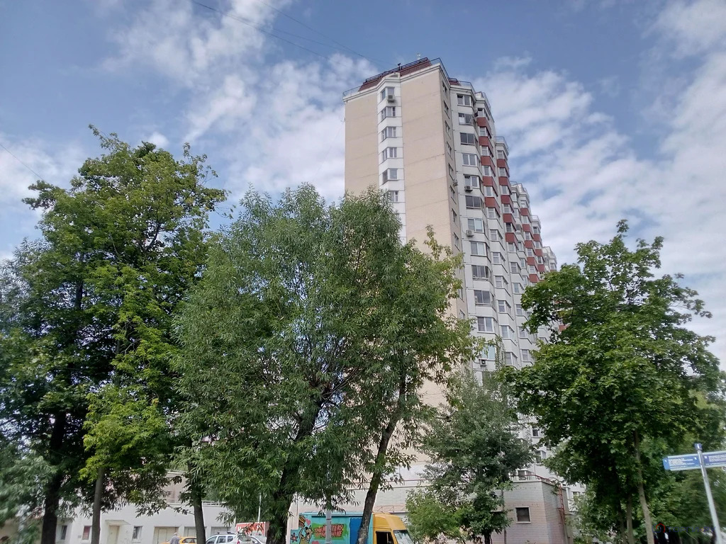 Продажа торгового помещения, ул. Хлобыстова - Фото 3