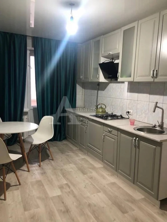 Продажа квартиры, Минеральные Воды, 9 Мая ул. - Фото 1