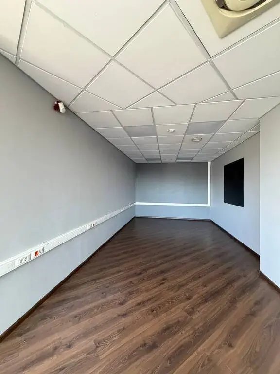 Сдаётся в аренду помещение офисного типа - Фото 13