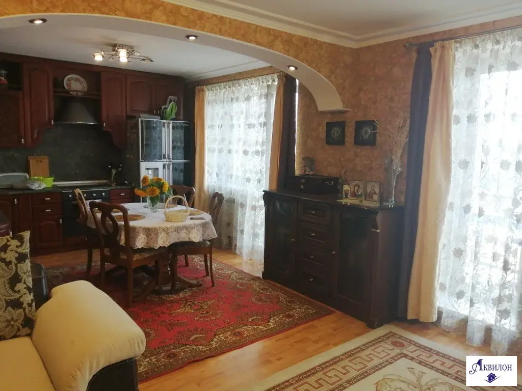 ПРОДАМ 3Х КОМНАТНУЮ С ДВУМЯ БАЛКОНАМИ - Фото 1