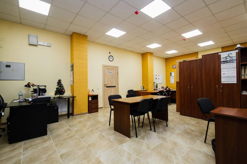 Нежилое помещение 70,3 м свободного назначения - Фото 1