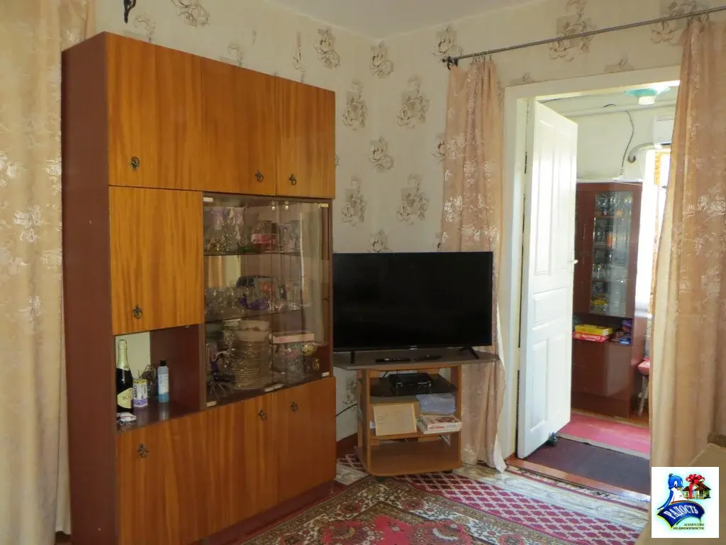 Продам отдельный дом в центре поселка. - Фото 8