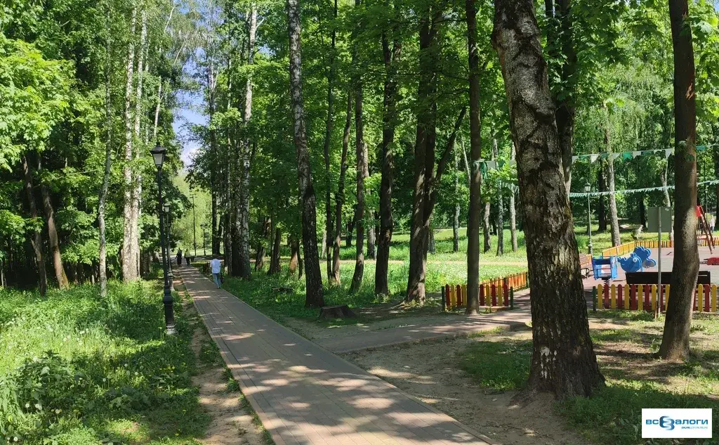 Помещения в Торгово-деловом центре "Парк Авеню" в Красногорске Мос.обл - Фото 8