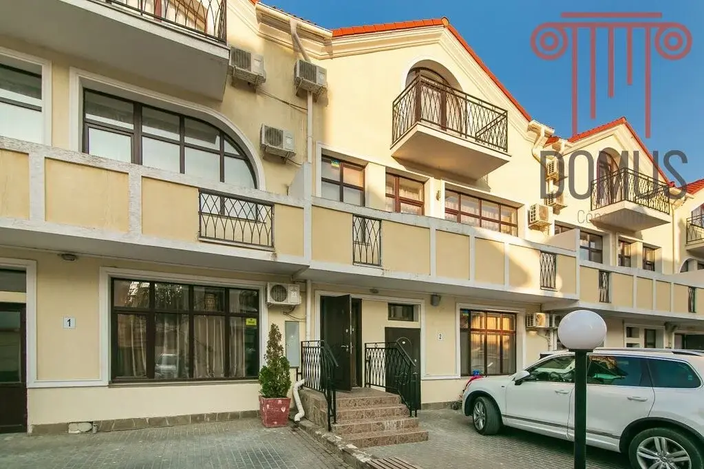 Premium аренда в Dreamtown.Апартаменты 179 м2 2 этажа у моря Длительно - Фото 2