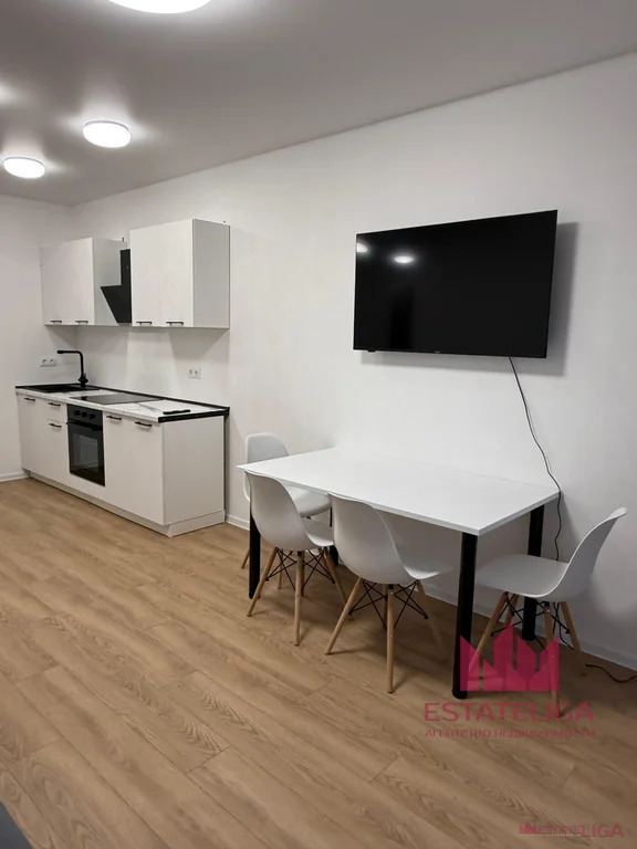 Продажа квартиры, улица Большое Понизовье - Фото 0